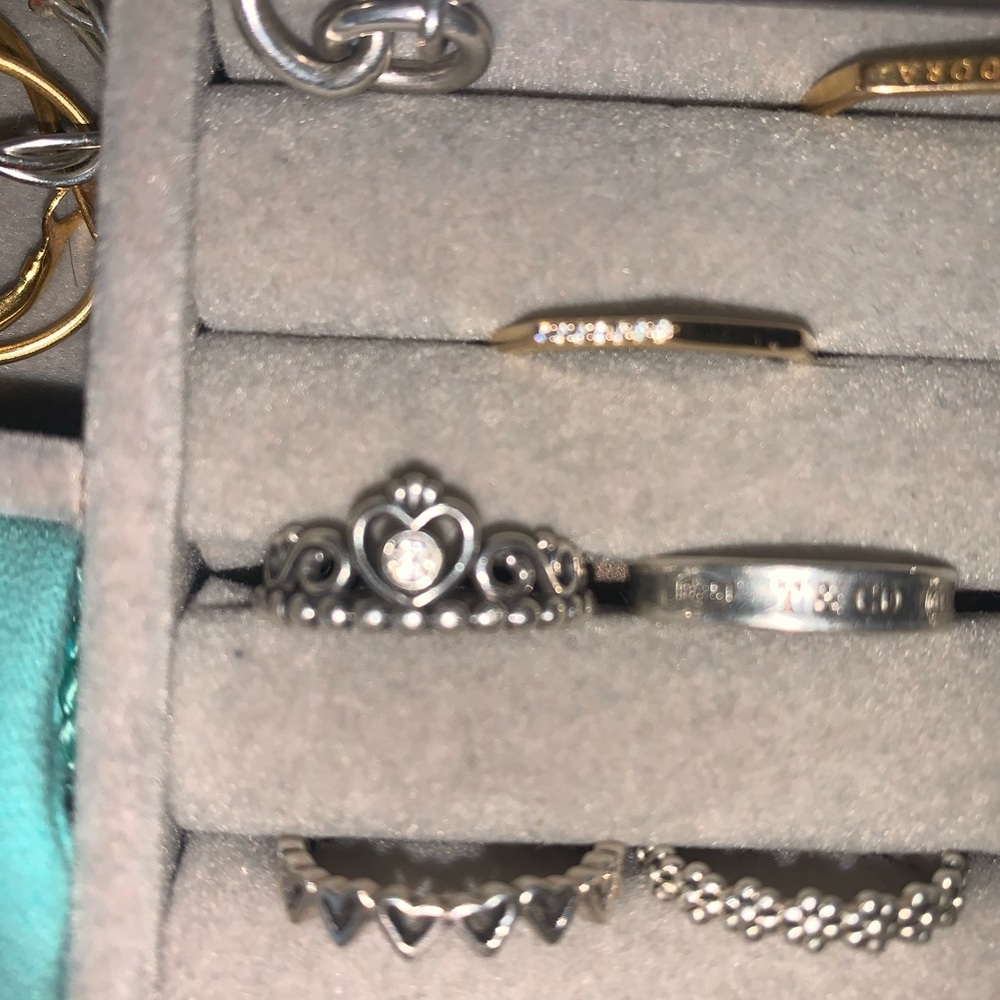 Pandora princess ring